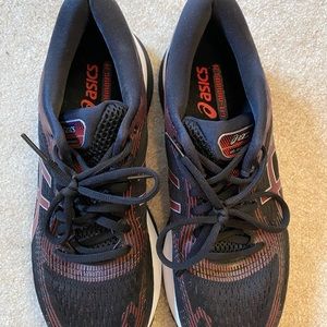 Mens Asics Gel-nimbus size 9.5 us